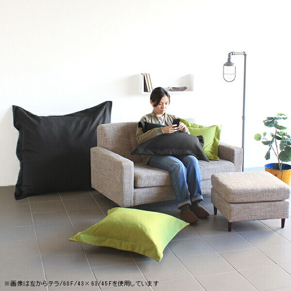 クッション 大きい 寝れる | interior cushion テラ 中綿付き ホリデー生地