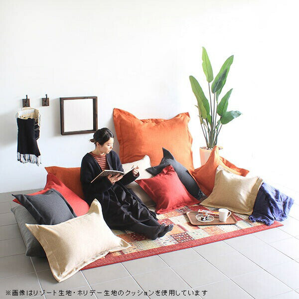 クッション 大きい 寝れる | interior cushion テラ 中綿付き ホリデー生地