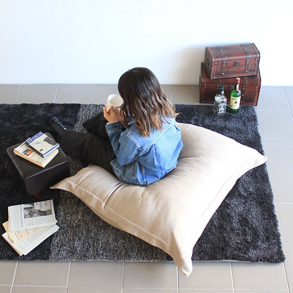 クッション 大きい 寝れる | interior cushion テラ 中綿付き ホリデー生地